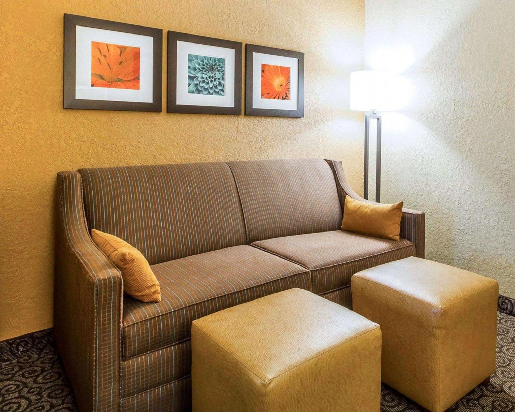 Comfort Suites Ramsey Luaran gambar